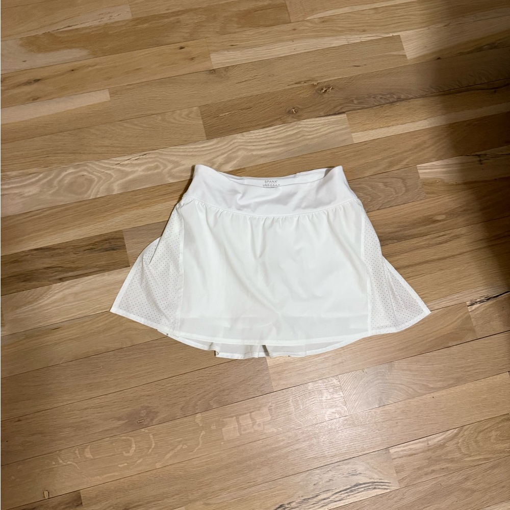 Spanx get moving pleated Women's White Skirt